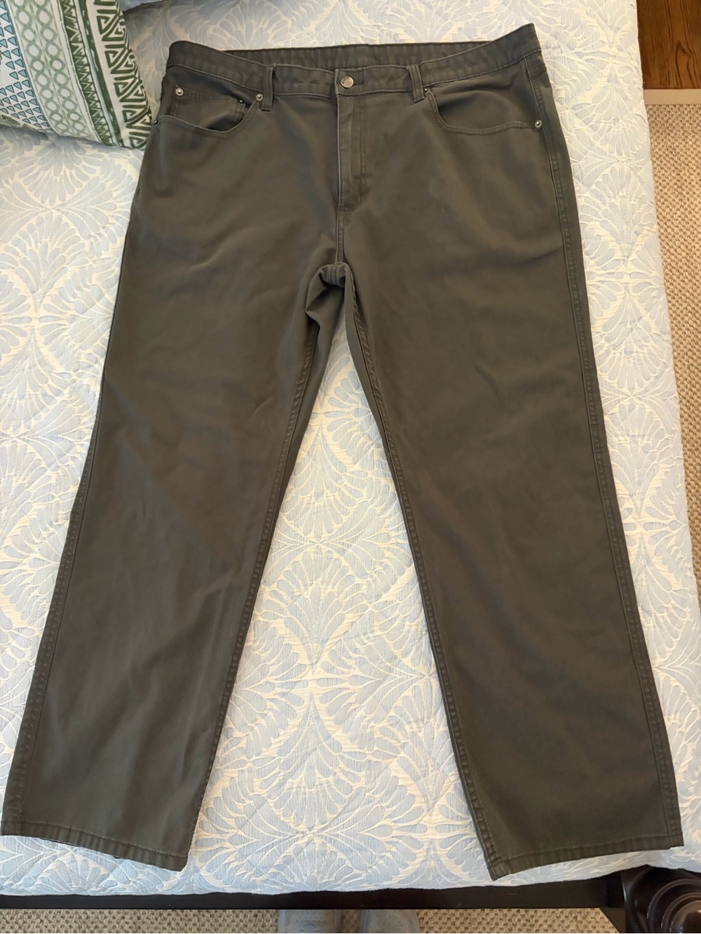 Magellan Outdoors Olive Green Straight-Leg Chinos